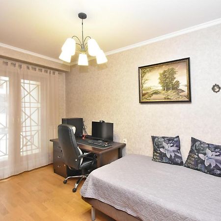 Dos Guest House Єреван Екстер'єр фото