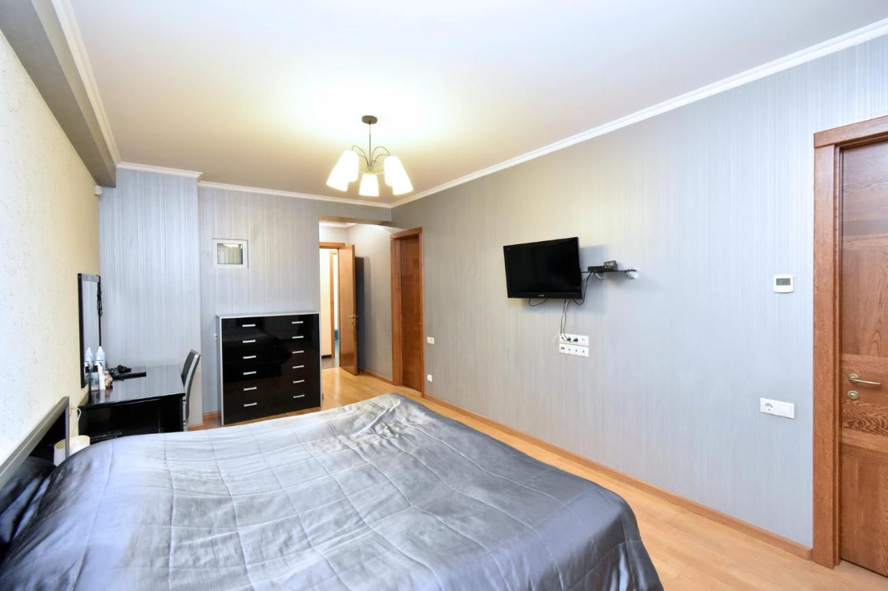 Dos Guest House Єреван Екстер'єр фото